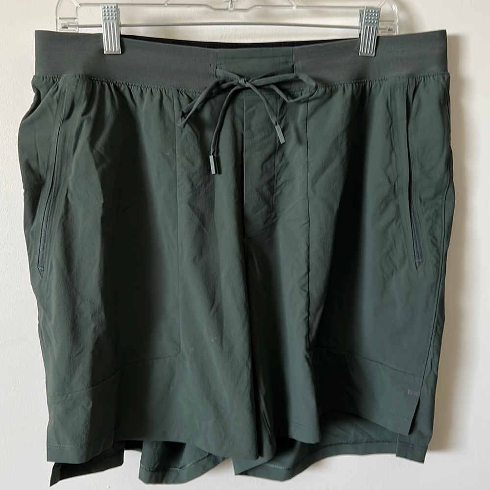 lululemon mens license to train linerless short 7 inch